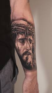 Jesús hecho por José Contreras (Yo) en un lugar privado en Cali para Scott  Stapp. : r/tattoos