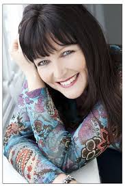 The Book Lover's Book Journal (Book Journals): Amazon.co.uk: Beaumont, S L:  9781790273546: Books