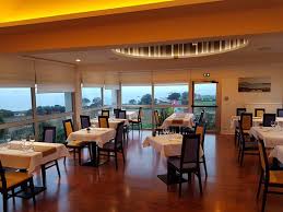 Salle De Restaurant Vue Sur Mer Photo De La Maison De Kerdies Plougasnou Tripadvisor