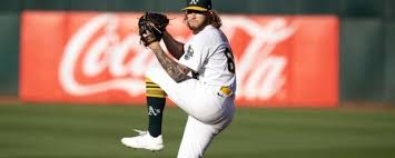 Joey Estes: Breaking News, Rumors & Highlights