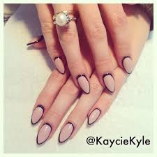Outline Nails Art Stilettonails Nails Nailart Nailporn Nailtrend Naildesign Fashion Style Nails Oval Nails Nails Desing