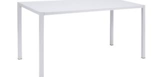 Une ligne de mobilier d'extérieur classique qui ne vous décevra pas. 140x70 Cm Inside Out Table Garden Table