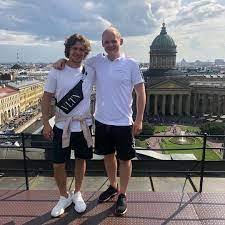 Это самая крупная страница про артемия панарина вконтакте. Artemij Panarin Deleted A Post In Instagram 2020 05 26 11 46 27 Undelete All World