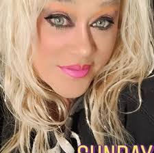 Shelly Boudreaux's Instagram, Twitter & Facebook