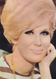 June 1964. A lovely shot of Dusty wearing the purple suit that was  obviously a favourite of hers 😊