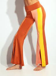 Bell bottom full movie details & discussion in hindi. Bell Bottom Stripe Pant