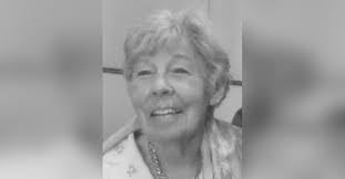 Audrey Bommer's Instagram, Twitter & Facebook