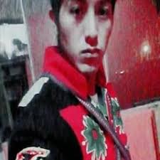 Stream Andres Cáceres music