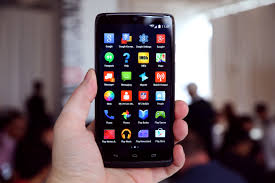 Motorola droid turbo android smartphone. Hands On With The Motorola Droid Turbo From Verizon Techcrunch