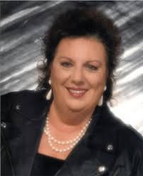 Gloria Grady's Instagram, Twitter & Facebook