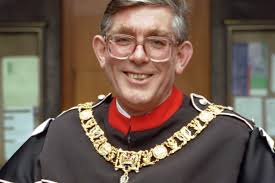 Tributes paid as former Edinburgh Lord Provost Norman Irons dies, aged 82