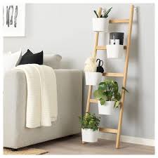 Per questo abbiamo pensato di selezionare per voi alcuni tra i modelli più interessanti. Satsumas Supporto Da Parete Con 5 Portavasi Bambu Bianco Ikea It Arredamento Decorare Scale Idee Per Decorare La Casa