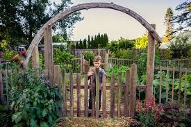 Even though gardening can be considered to be a rather healthy hobby, there are also some health issues related to it. The Grateful Gardener 8 Things To Be Thankful For In 2020 Gardenista