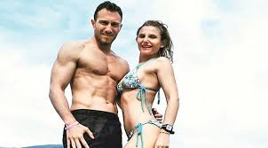 Murat başoğlu ile yeğeni burcu başoğlu'nun videosu ortaya çıktı haberdiyari.com. Murat Basoglu Nun Yegeni Bosandi