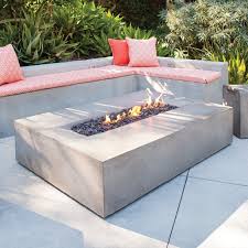 Flo Concrete Gas Fire Pit Table Allmodern In 2020 Fire Pit Table Gas Firepit Gas Fire Pit Table
