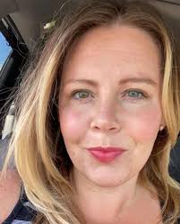 Favorite color red and eyeshadow in Montanna Palmer Beauty