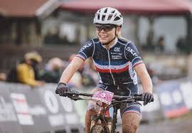 Pourquoi loana lecomte a prolongé chez massi. L Equipe On Twitter Mondiaux De Vtt Loana Lecomte Titree En Cross Country Chez Les Espoirs Https T Co Hypjbn7ilq