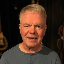 About Ian Richards Project