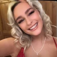 50+ perfiles de «Belinda Bel»