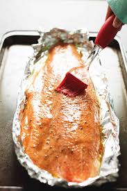 Spoon the tomato mixture over the repeat until all of the salmon have been individually wrapped in foil and placed on the baking sheet. Baked Salmon In Foil Low Carb With Jennifer