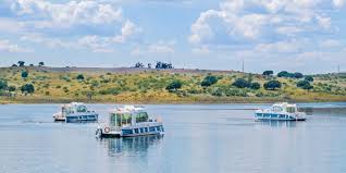 Tripadvisor has 206 reviews of alqueva hotels, attractions, and restaurants making it your best alqueva resource. Lake Alqueva Lake Houseboats Boat Rides And Water Sports