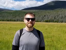 Many sports writers have degrees in sports journalism, journalism, english, communications, or other related fields. How I Made My First Year As A Freelance Writer Successful