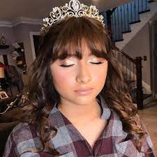 6 Popular Hairstyle Ideas For Quinceaneras In 2021 Quinceanera Hairstyles Quince Hairstyles Hair Styles