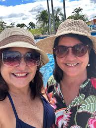 Domingo de manhã com todas as minhas irmãs. Não importa o lugar, o que faz  a diferença são as companhias.