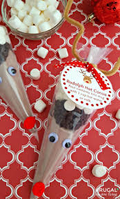 Rudolph Hot Cocoa Free Printable Gift Tag Recipe Budget Friendly Christmas Gifts Small Christmas Gifts Diy Christmas Gifts