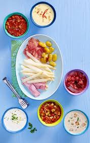 Sossen Zu Spargel 6 Neue Rezepte Zum Ausprobieren Lecker Spargel Zubereiten Rezepte Spargel