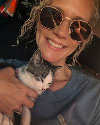 Laura Addy (@laurasaurus81) • Instagram photos and videos