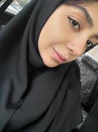 Mn ba 18 Sal sen(kiitiii bkhri brm khar mishm..)