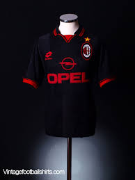 Find the perfect ac milan 1996 stock photos and editorial news pictures from getty images. 1996 97 Ac Milan Third Shirt M For Sale