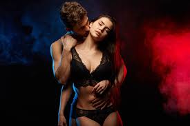 1) she gave me.phone number and i gave her. The Hottest Make Out Positions To Maximize Your Steamy Sessions