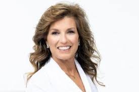 Karen Beals's Instagram, Twitter & Facebook