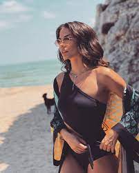 Demet Ozdemir on the beach | Turkish women beautiful, Feminine style  casual, Turkish fashion