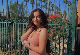 How to use mari in a sentence. Mari Greciaa Instagram Star Wiki Biography Age Boyfriend Family Facts And More Wikifamouspeople