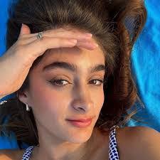 Mercy Torres's Instagram, Twitter & Facebook