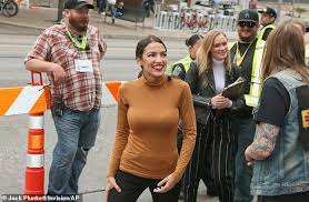 Don Jr. calls Green New Deal 'stupid' and 'dangerous' after rally crowd  shouts Ocasio-Cortez 'sucks' | Daily Mail Online