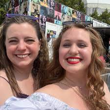 Katelyn N Dobson (@goodvibeswithkate) • Instagram photos and videos