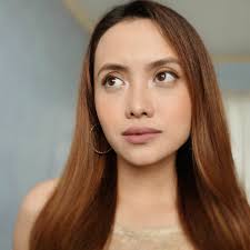 Stream Kat Benitez music