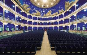 Draghi ha proposto di spostare il coprifuoco dalle 22 alle. Ritorniamo Al Rossetti A Ottobre Si Rientra A Teatro Il Friuli