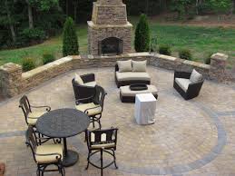 Here S A Slightly Different Angle Of Our Waxhaw Nc Outdoor Fireplace Project The Darker Colored Soldier Row And Circle He Outdoor Fireplace Patio Paver Patio