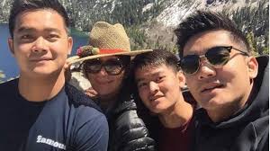 За момчето уилям уилям хартанта (роден в джакарта, индонезия, 17 октомври 1991 г.), известен професионално като бой уилям, е индонезийски актьор, vj и рапър. Sebelum Adik Dimakamkan Boy William Dan Keluarga Gelar Acara Malam Kembang