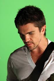 Colombian singer/songwriter and guitarist noted for being one of the most innovative as well as popular figures in contemporary latin music. 11 Juanes Ideas Music Colombian Musician