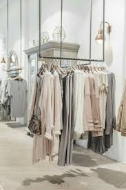 Pin By Mehmet Demirdag On It S Her World Store Design Interior Clothing Store Interior Store Design Boutique