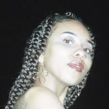 Sway along to Asi Kemera's Warm, Crackling Track "Oh, Honey"