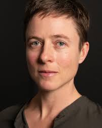 Bio — CHRISTIANA AXELSEN