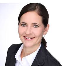 Leona PLUM-MÖRSCHEL