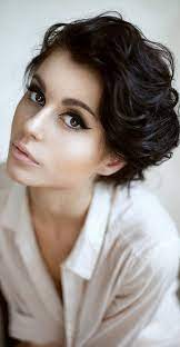 Beautiful Makeup Short Haircut Thick Hair Thick Hair Styles Short Hair Styles